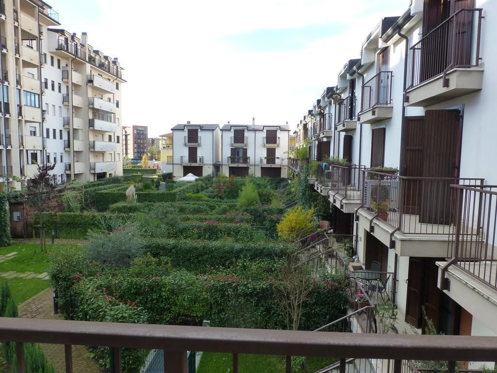 Rutilia22 Milão Quarto foto